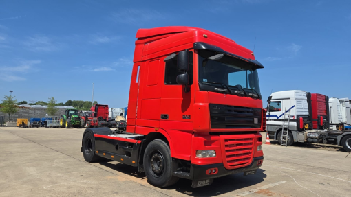 DAF--XF 105.410