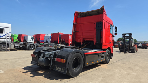 DAF--XF 105.410