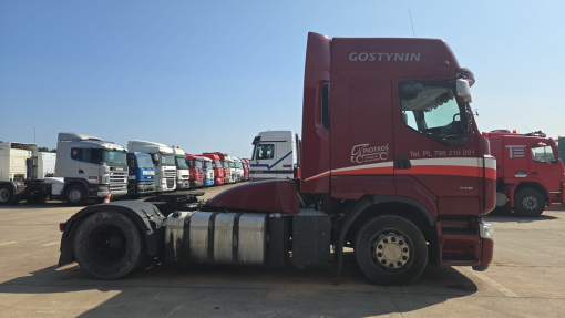Renault--Premium 450