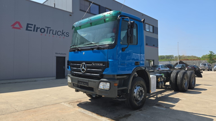 Mercedes-Benz--Actros 2636