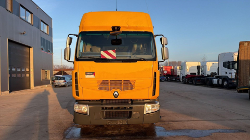 Renault--Premium 460 DXI