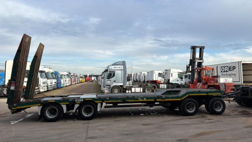 Schwarzmüller--T4 G01VBN1