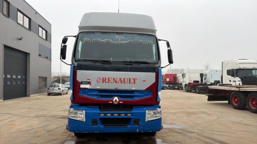 Renault--Premium 400