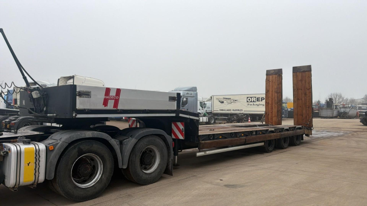 Robuste Kaiser--S4503F