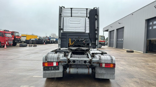 Mercedes-Benz--actros 1844