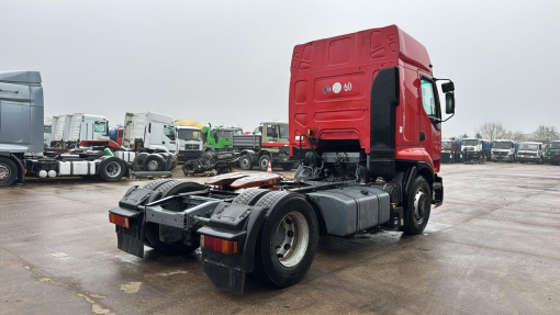 Renault--Premium 420