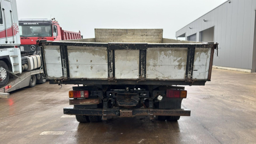 Mercedes-Benz--SK 814