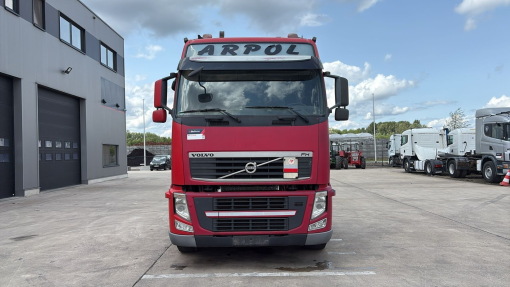 Volvo--FH 440
