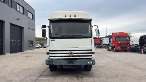 Renault--R 385 Major