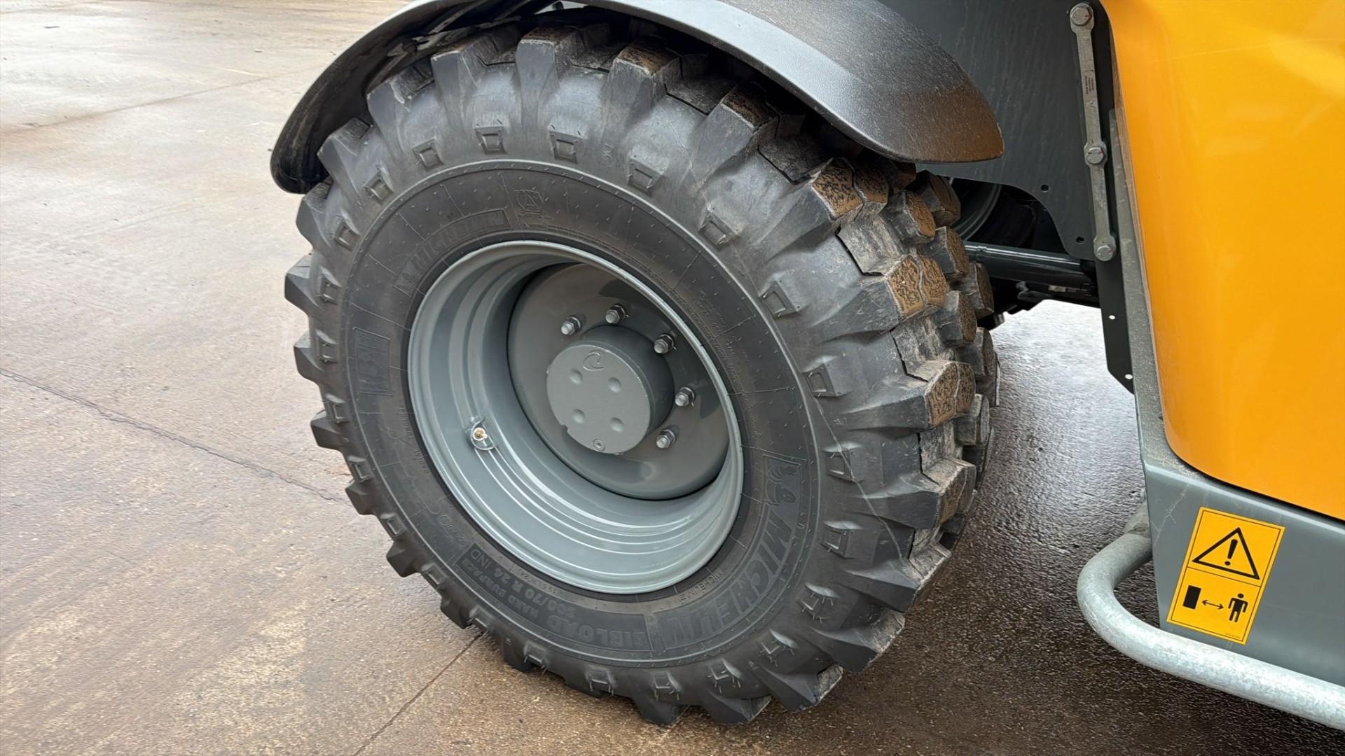 Liebherr T42-7S