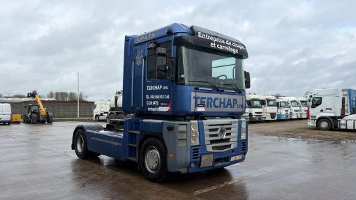 Renault--Magnum 480 DXI