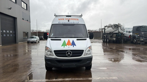 Mercedes-Benz-Sprinter-313 CDI