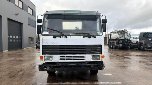 Volvo--FL 10 - 320