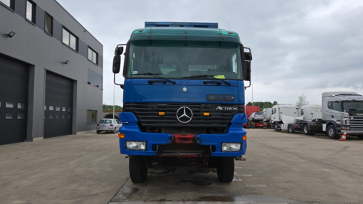Mercedes-Benz--Actros 4143