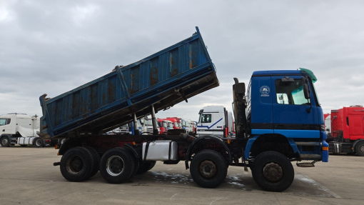 Mercedes-Benz--Actros 4143