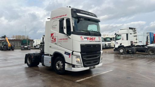 Volvo--FH 460