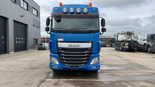 DAF--XF 460