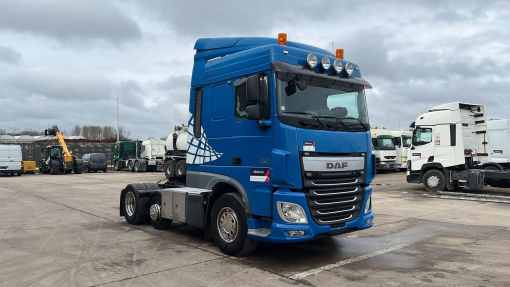 DAF--XF 460