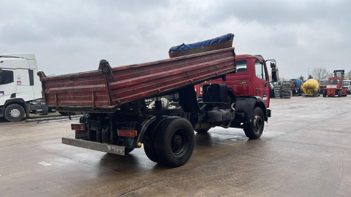 Mercedes-Benz--SK 1722