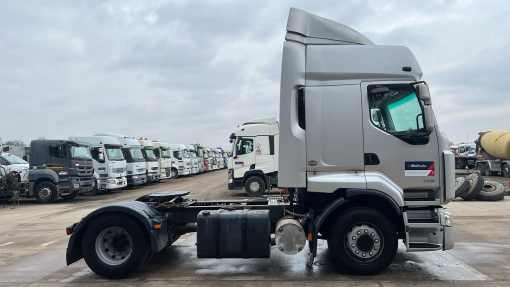 Renault--Premium 440 DXI