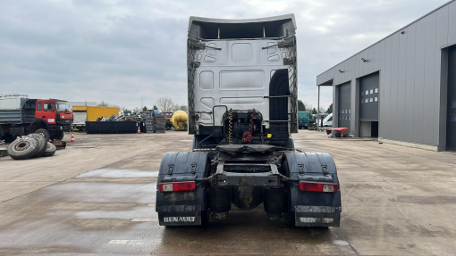 Renault--Premium 440 DXI