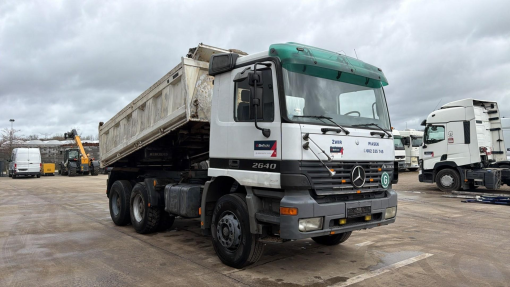 Mercedes-Benz--ACTROS 2640