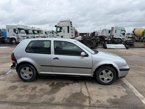 Volkswagen-Golf-1.9 SDI