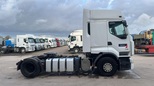 Renault--Premium 450 DXI