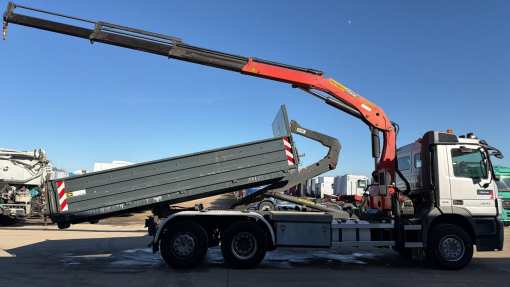 Mercedes-Benz--Actros 2532