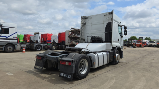 Renault--Premium 460 DXI