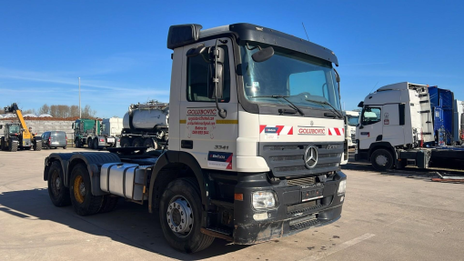 Mercedes-Benz--Actros 3341