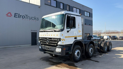 Mercedes-Benz  Actros 4144
