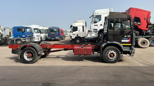 Renault--M 230 Midliner