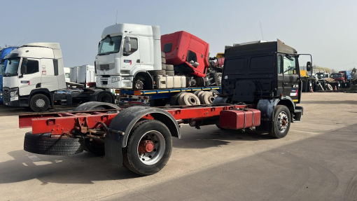 Renault--M 230 Midliner