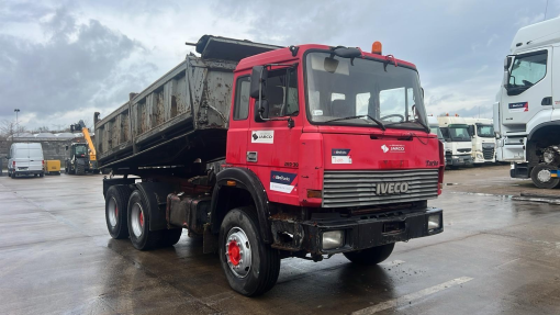 Iveco--Turbostar 330 - 30